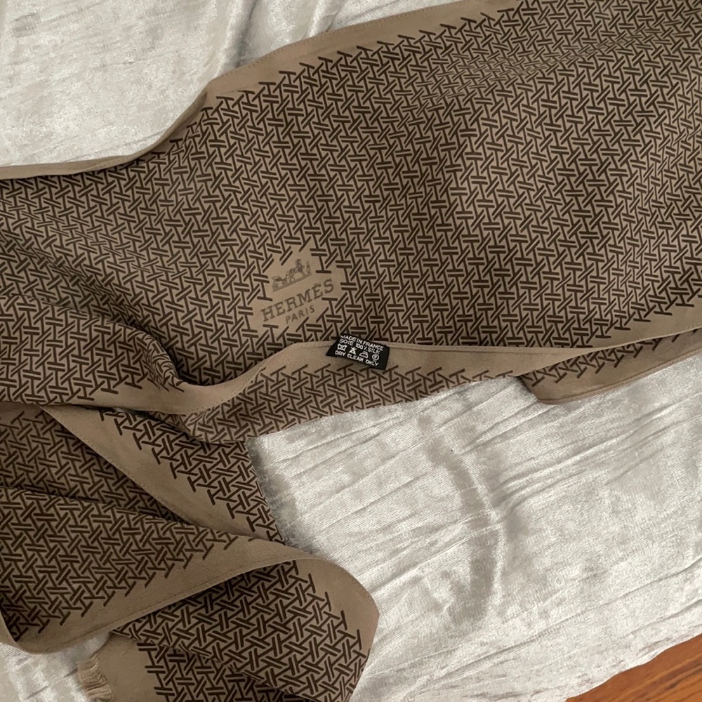 Hermes silk scraf